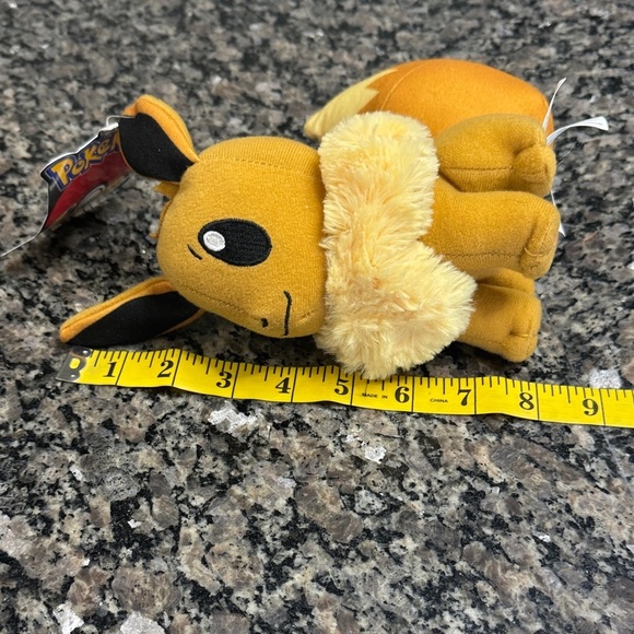 Pokemon Eevee Yellow and Black Plush - Picture 8 of 8